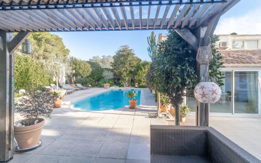 Emplacement de prestige à quelques pas du Four Seasons Grand-Hôtel