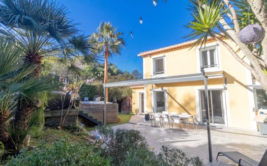 Eze village, Élégance, calme et art de vivre à quelques minutes de Monaco