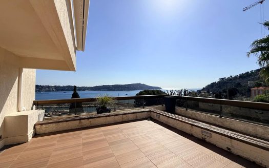 Magnifique appartement villa de 148m² dans une résidence sécurisée à Villefranche sur Mer